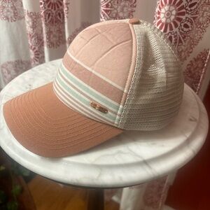 Kooringal Kiera, Dusty Pink Trucker Hat